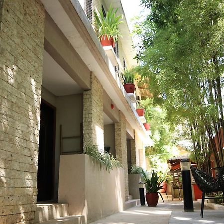 Bale Mi Hotel Balabag  Kültér fotó